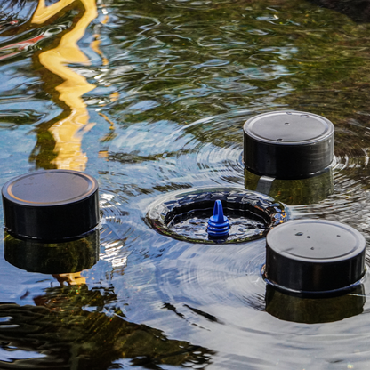 BluSkimmer 2,500 - Floating Skimmer with fountain set